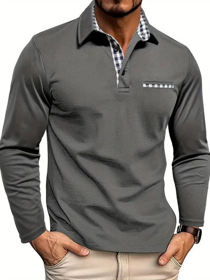 Herren Langarm Poloshirt mit kariertem Kragen und praktischer Brusttasche. Ideal für Business Casual.