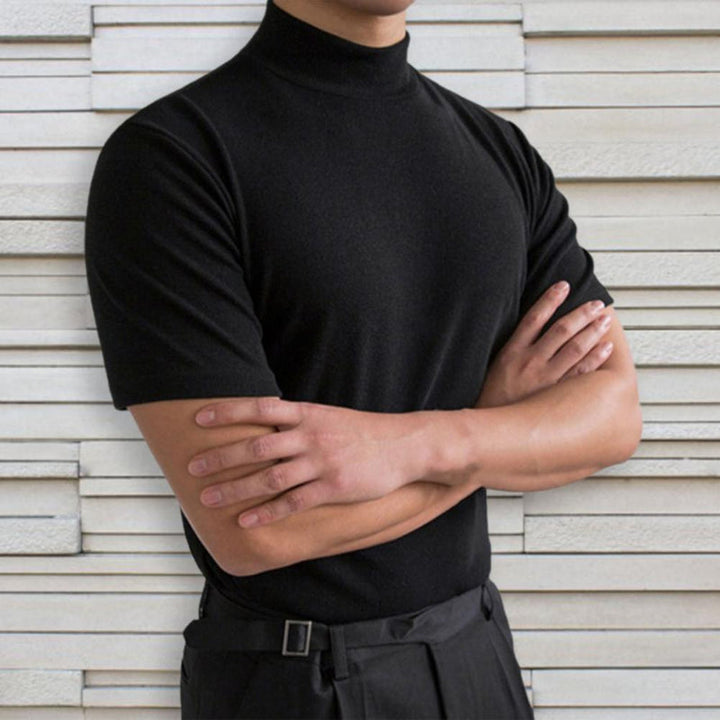 Herren Langarmshirt mit Rundhalsausschnitt & geradem Saum. Unifarbenes Basic für Herbst, Freizeit & Casual Look.