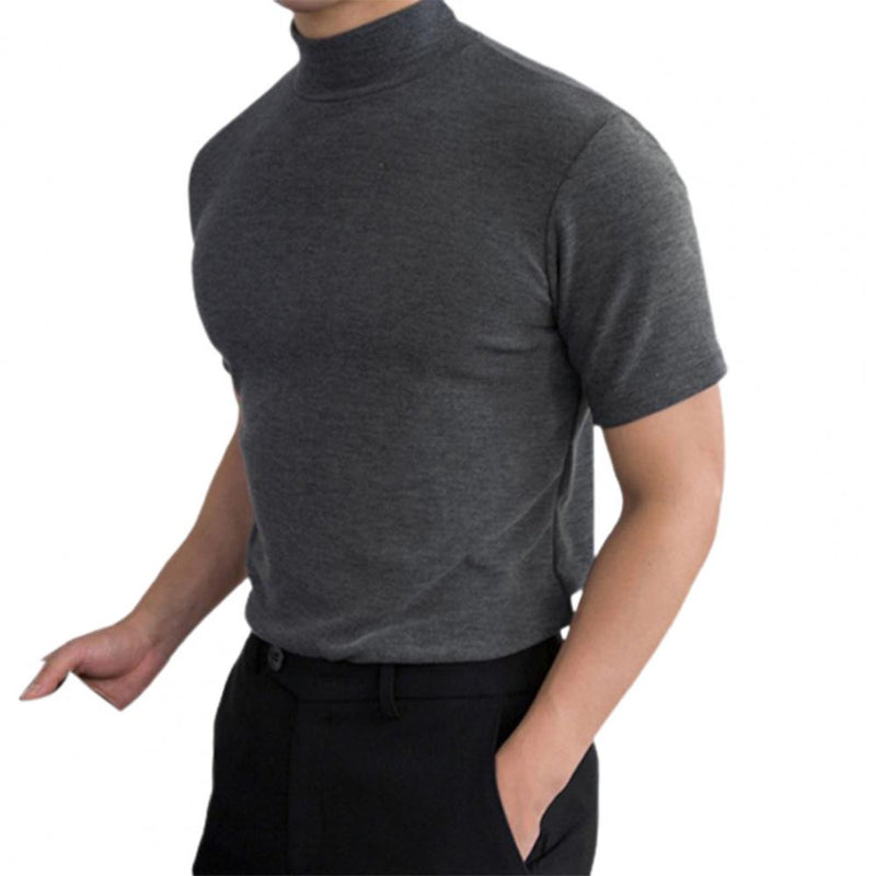 Schlichtes Herren-Langarmshirt in Unifarbe mit Rundhalsausschnitt. Ideal für den Herbst-Freizeit-Look & Basic Garderobe.