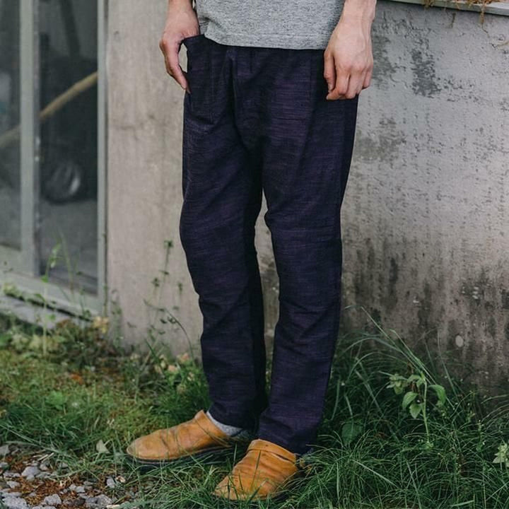 "Herren Leder Hausschuhe, elegantes Design, braunes Leder, weiche Innensohle, orthopädischer Komfort für Zuhause."