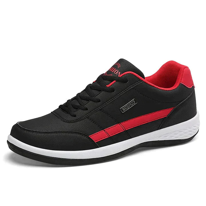 Herren Leichte Sportschuhe Markus in Großaufnahme. Flexibler, komfortabler Sneaker mit atmungsaktivem Design für Alltag & Sport.