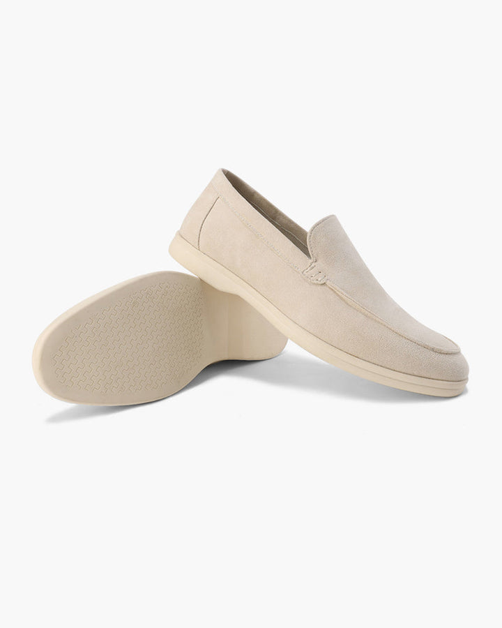 Elegante Marineblau-Loafer für Herren; flexible Slip-On Schuhe, bieten Komfort und einen schicken Stil.