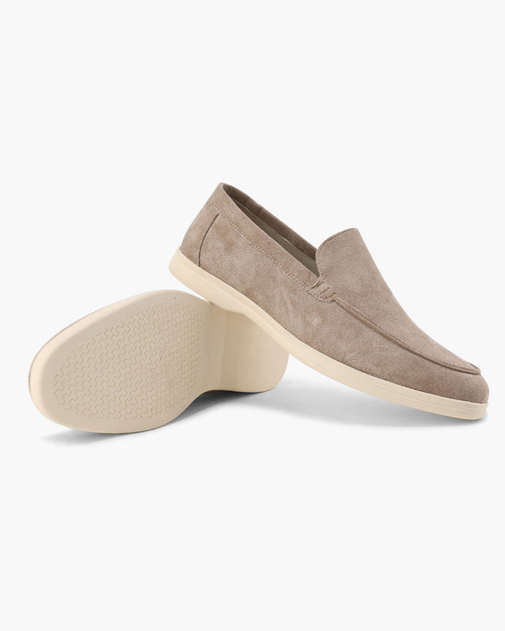Elegante Herren-Loafer in Schwarz; vielseitige Slip-On Schuhe für Business & Freizeit, komfortabel.