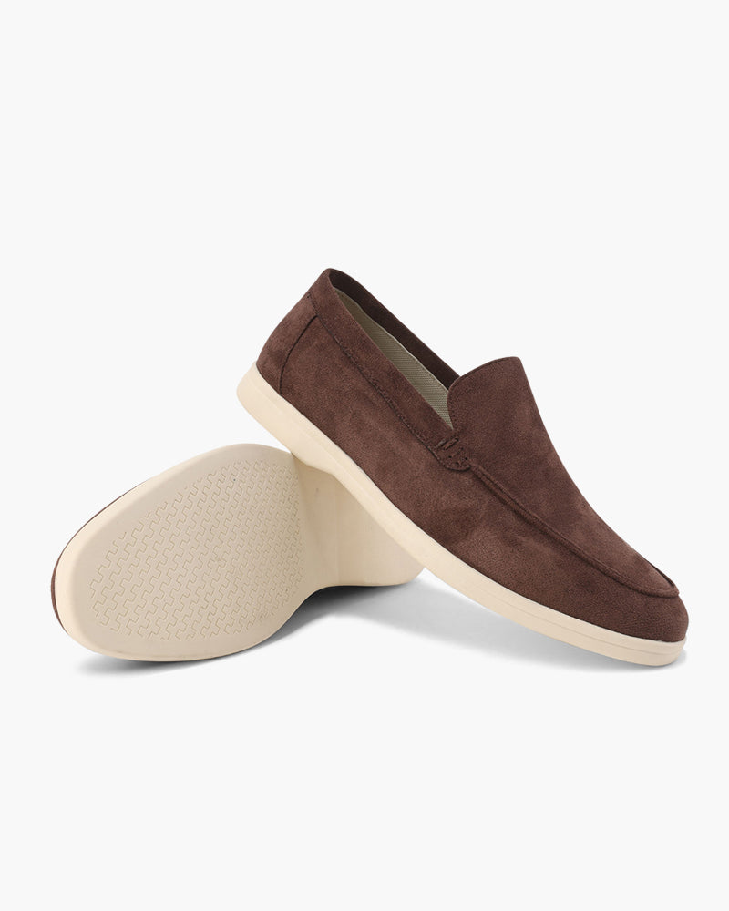 Business-Casual Herren Loafer in Schwarz; stilvolle Slip-On Schuhe, perfekt für den Übergang.