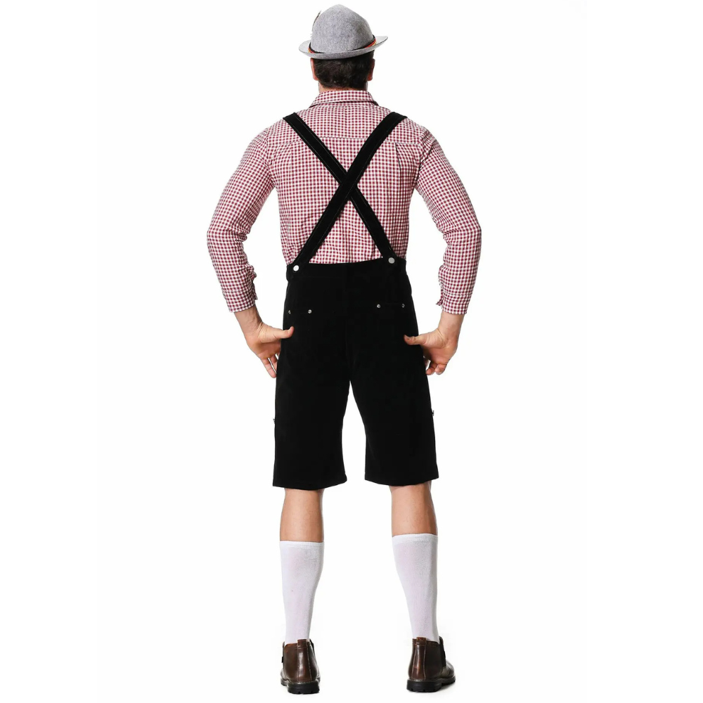 Mann im stilvollen Oktoberfest Trachten-Dreiteiler, bestehend aus Hose, Hemd & Krawatte.