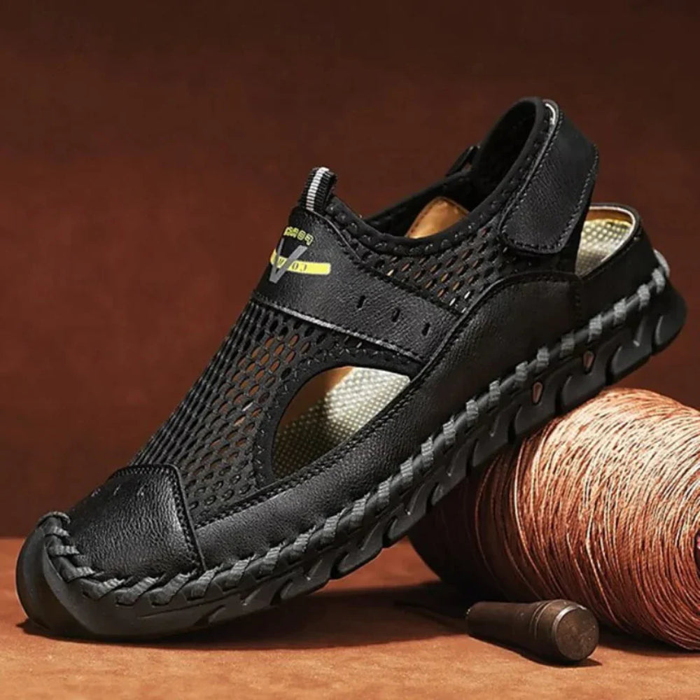 Bequeme Herren Wandersandalen für Outdoor-Aktivitäten; leichtgewichtig, atmungsaktiv & strapazierfähig, perfekte Freizeitschuhe.