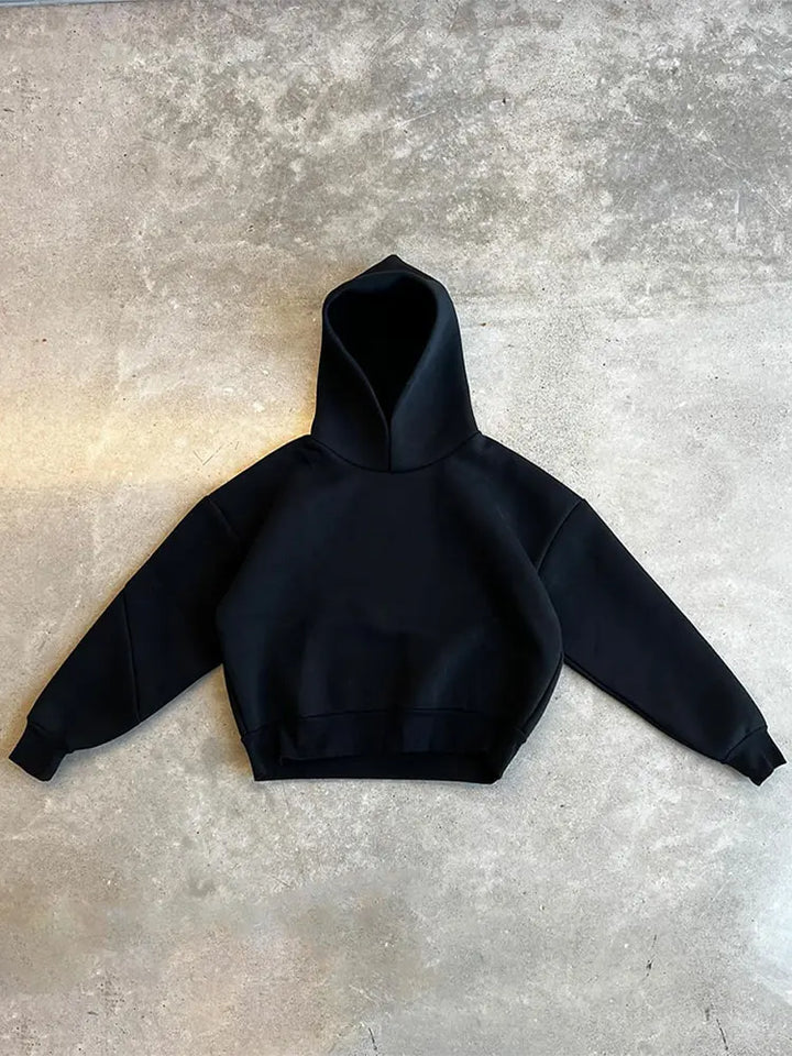 Bequemer Herren Sportanzug: Oversized Hoodie & Jogger für Streetwear und Entspannung.