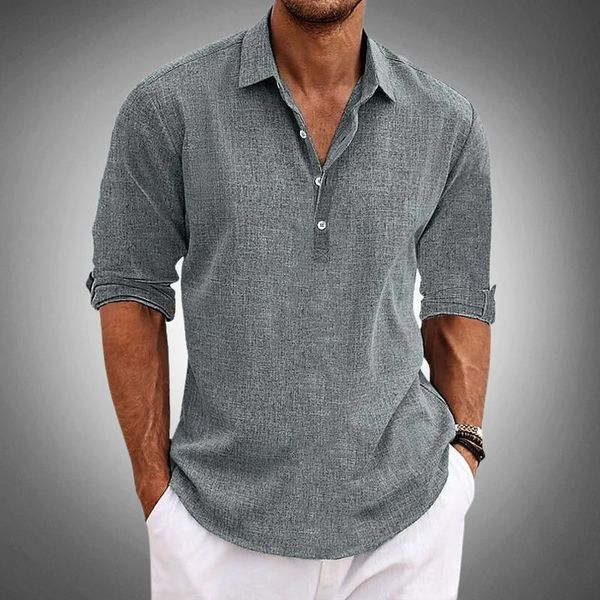 Bequemes, atmungsaktives Herren Kurzarm Poloshirt, ideal für sommerliche Freizeitmode.