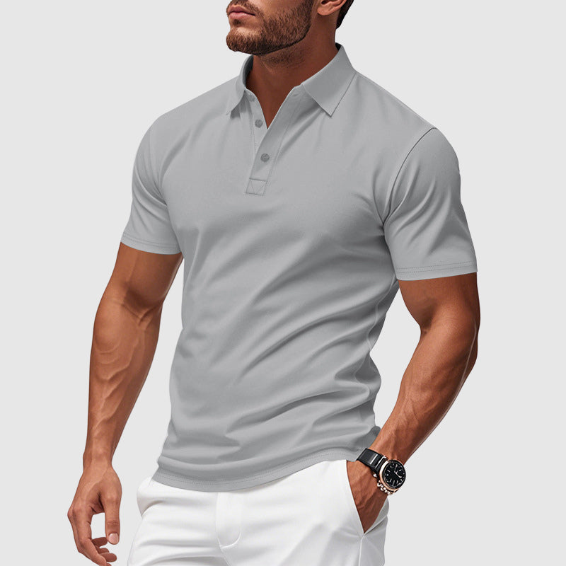 Bequemes Herren-Poloshirt in Grau mit atmungsaktivem Stoff. Eleganter Schnitt & formstabil für Komfort.