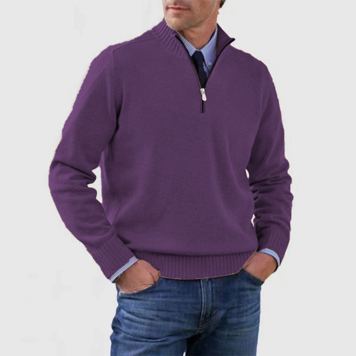Entspannter Herren Pullover mit Halbreißverschluss, perfekt für stilvolle Freizeitoutfits. Warm & bequem.