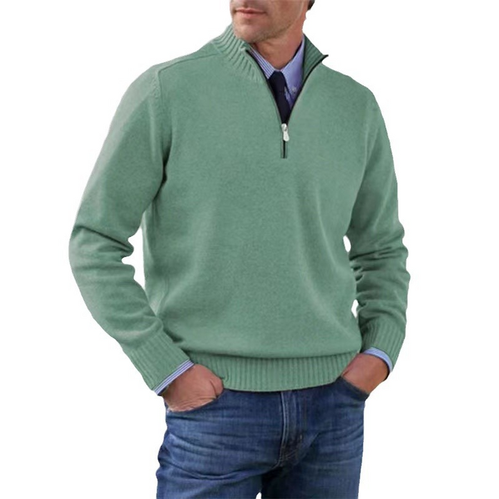 Zeitloser Herren Pullover mit Halbreißverschluss, ein Must-have für jede Herrenmode Garderobe.