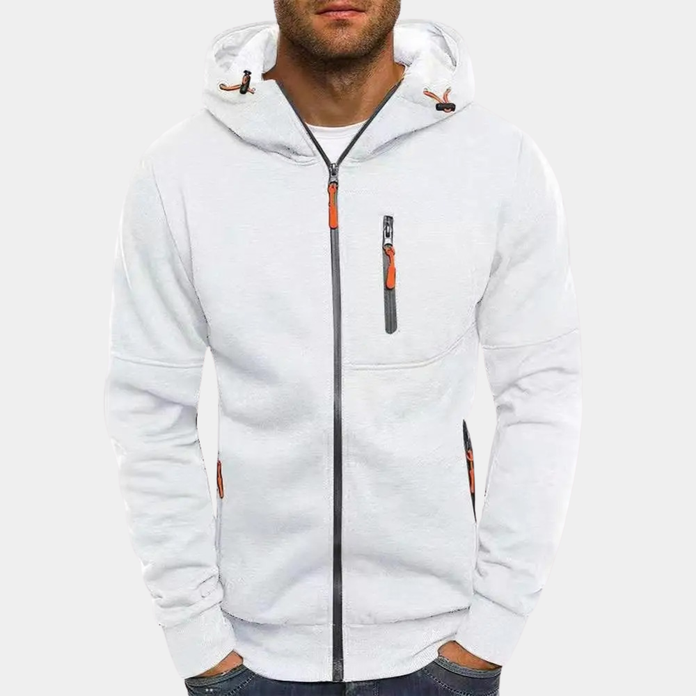 Mann im grünen Herren Hoodie mit Reißverschluss, beim Spaziergang. Ideal für Casual Outdoor-Aktivitäten.