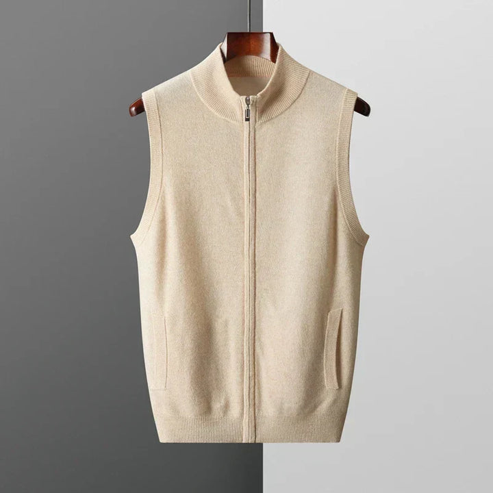 Casual Herren Reißverschlussweste mit Seitentaschen. Stilvolle Oberbekleidung für Freizeit, perfekt zum Layering.