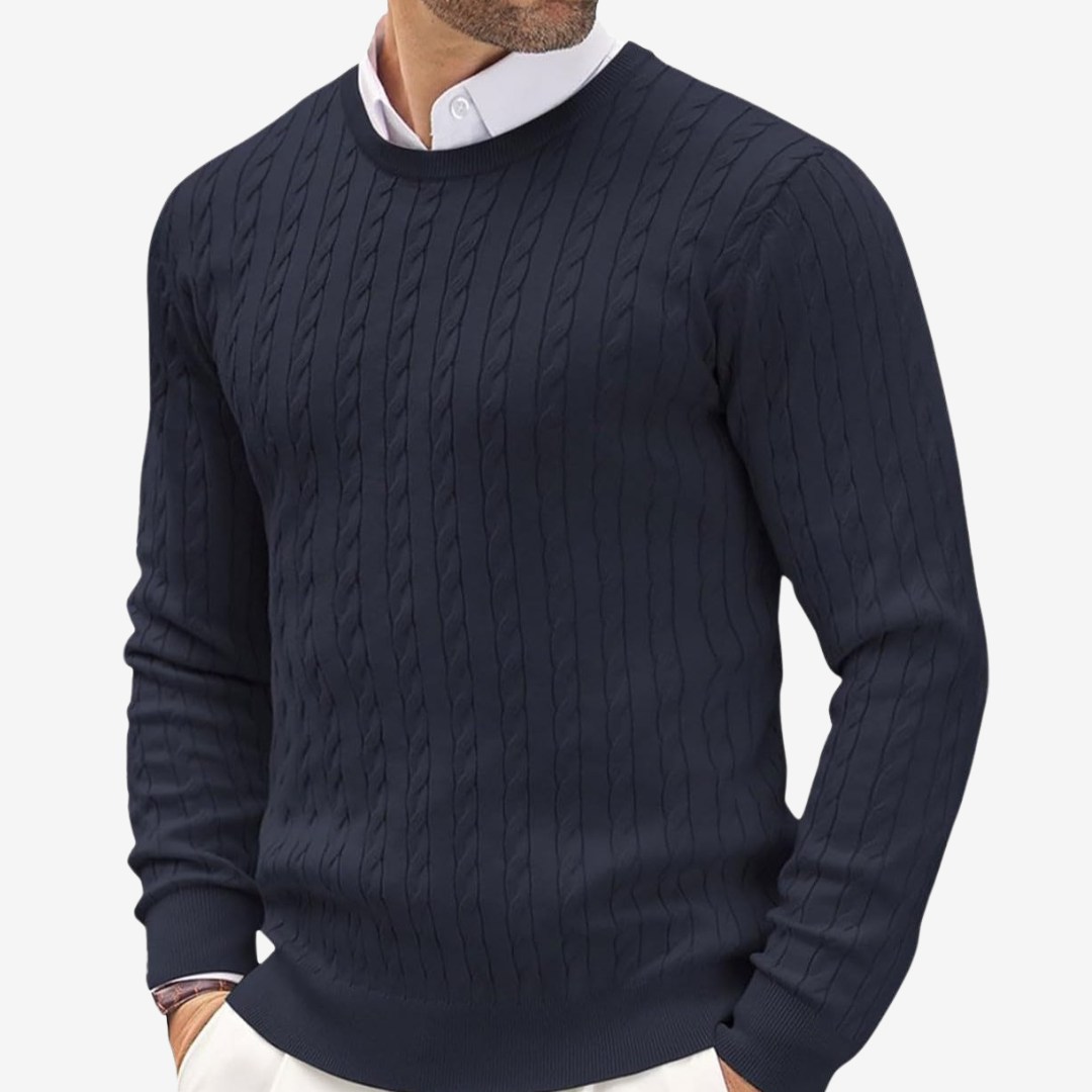 Herren Rundhals Strickpullover mit Zopfmuster in Marineblau für den Frühling, ideal für Casual-Looks.