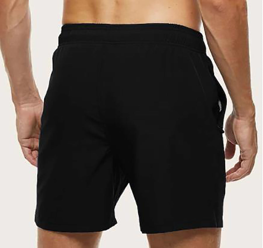 Nahaufnahme: Schnelltrocknende Herren Schwimmshorts mit elastischem Bund.