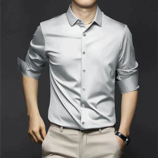 Elegantes Slim Fit Langarmhemd: Hochwertiges Herren-Oberhemd für Frühling. Ideal für Business & Casual Look.