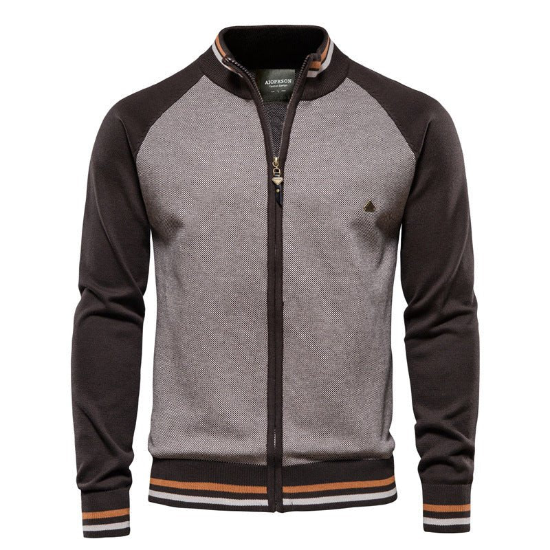 "Herren Slim-Fit Jacke Braun, stilvoll und modern mit schmaler Silhouette, ideal für vielseitige Looks."