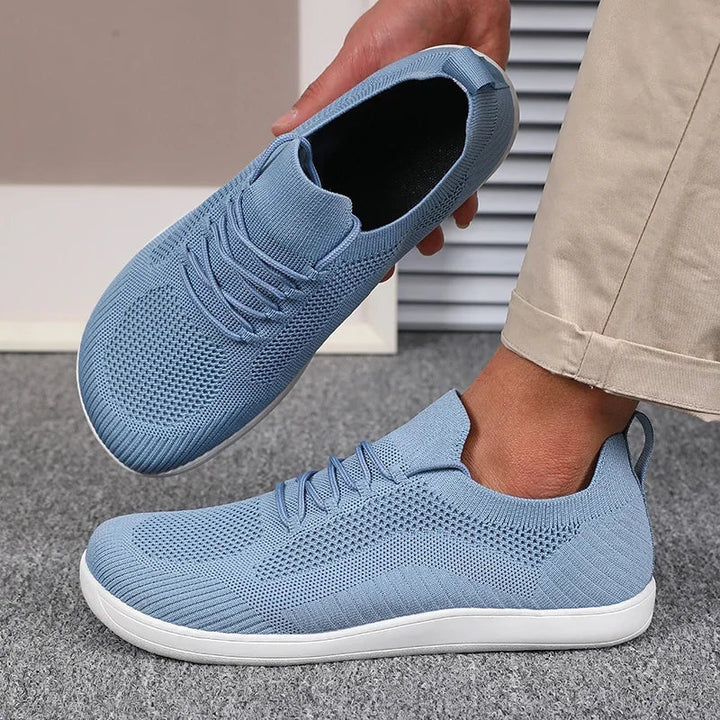 Stylischer Herren Freizeitschuh, leicht und luftig, mit innovativer Dämpfung für besten Laufkomfort.