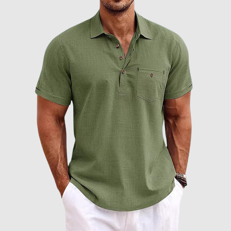 Vielseitiges Herren Sommer-Shirt. Leichtes, atmungsaktives Polohemd für einen eleganten Freizeit-Look.