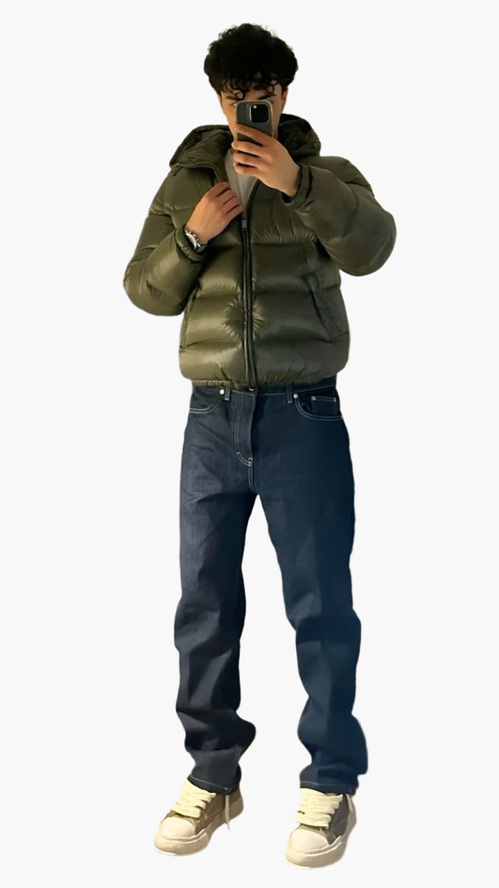 Eleganter schwarzer Herren Stepp-Puffer Wintermantel, modern & kälteschützend für Outdoor.