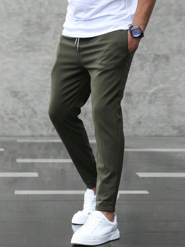 Herren Stretch-Chino in Anthrazit, schmale Passform, elegante Business-Hose, ganzjährig