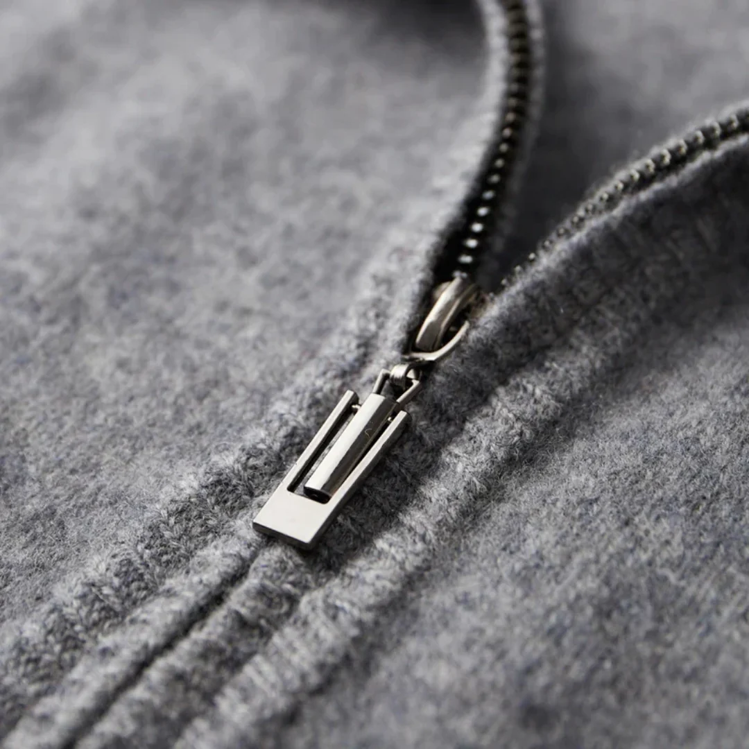 Moderner Herren Strick-Cardigan mit Zip, bequem & stilvoll, für jede Gelegenheit.