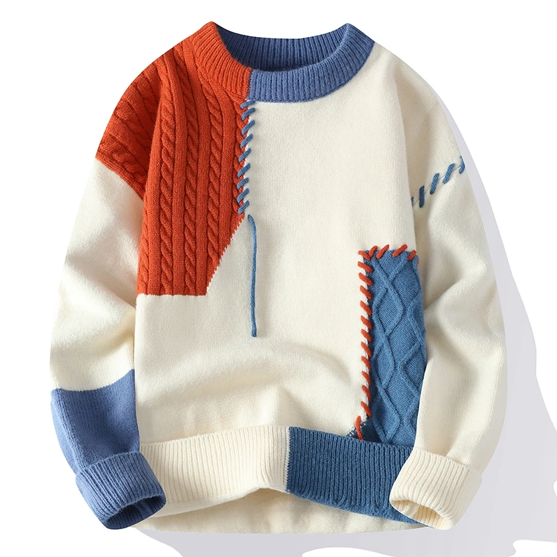 Herren Strickpullover mit Patchwork-Zopfmuster in Elfenbein, Grün, Dunkelblau; idealer Winterpullover.