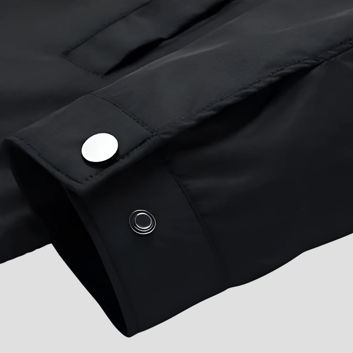 Robuste Herren Windbreaker Jacke, wasserdicht mit Reißverschluss, komfortabel für jedes Wetter.