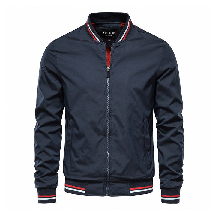 Outdoorjacke Herren winddicht: Robuste Übergangsjacke mit Stehkragen, ideal für Spaziergänge & leichte Outdoor-Aktivitäten.