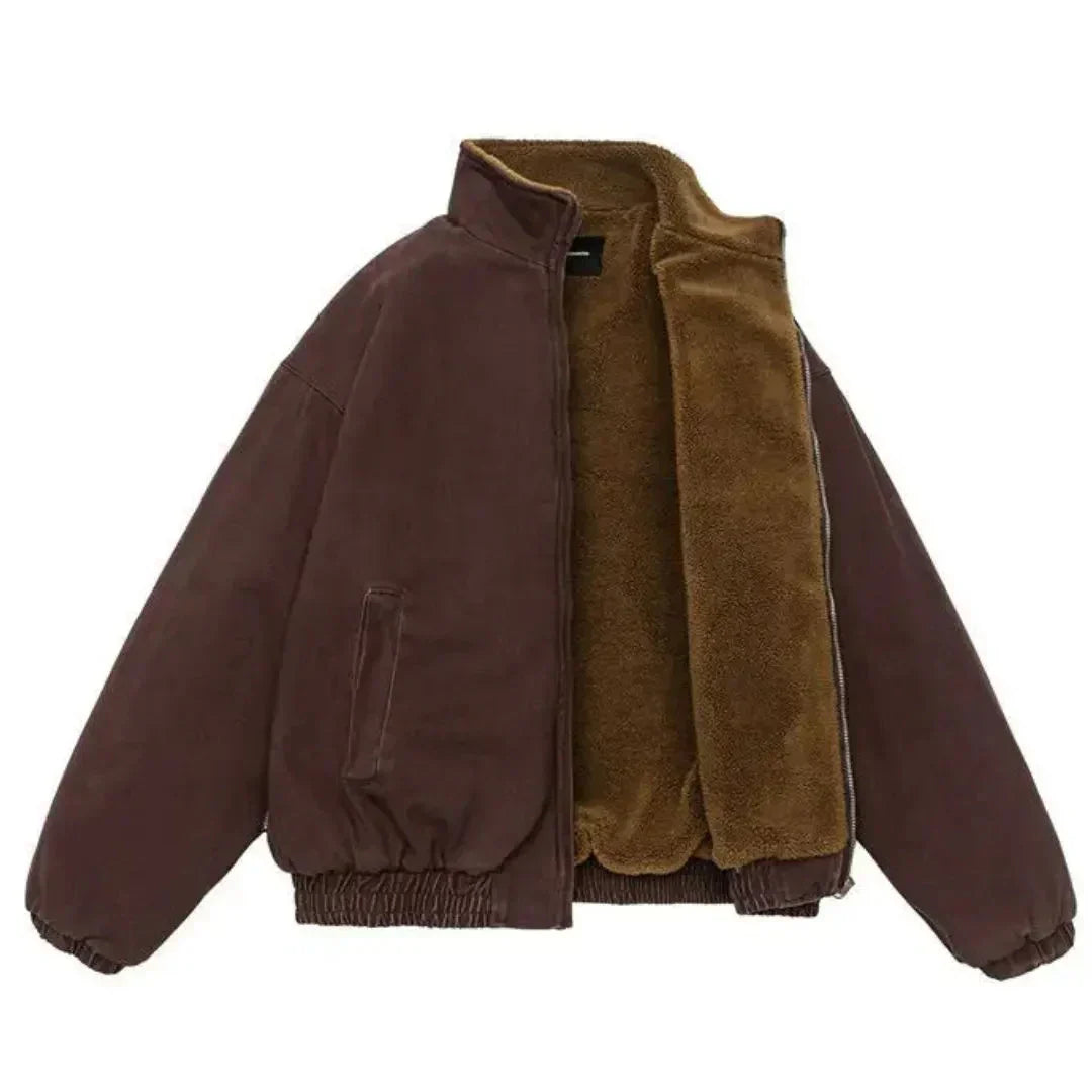 Rote Herren Winterjacke mit Reißverschluss, warm & lässig, perfekt für Outdoor & Freizeit.