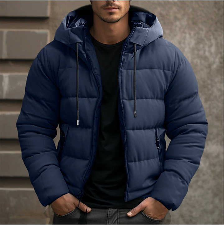 Herren Winter-Steppjacke mit Kapuze, warm und stylisch für die kalte Jahreszeit.