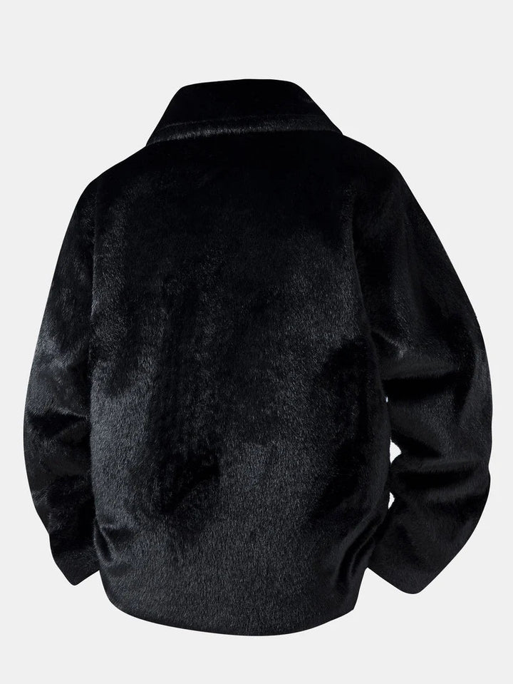 Robuste Herren Winterjacke für kaltes Wetter, mit Knopfleiste und bequemer Passform. Hochwertige Wintermode.