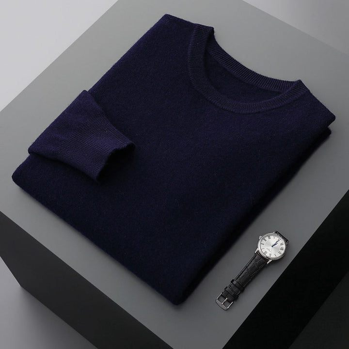 Vielseitiger Herren Winterpullover mit Rundhals, ideal zum Layering über Hemden im Herbst/Winter.