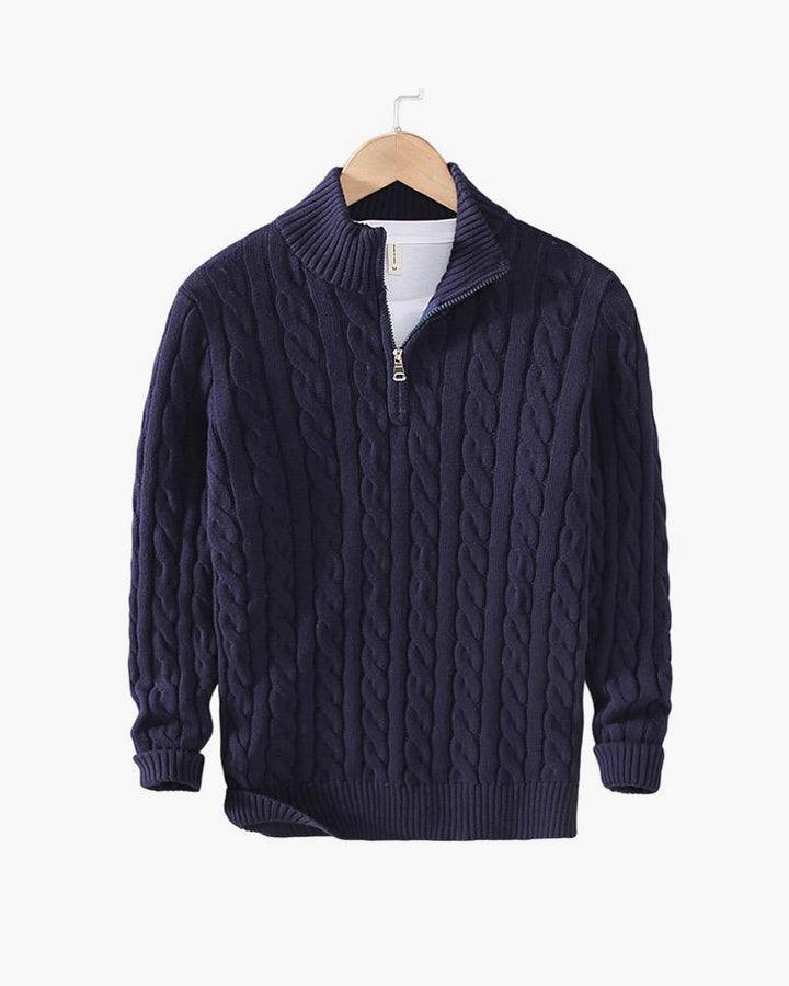 Herren Zopfmuster Strickpullover, Langarm, mit Halbzipp-Hochkragen. Moderner Casual Style für die Herrenmode.
