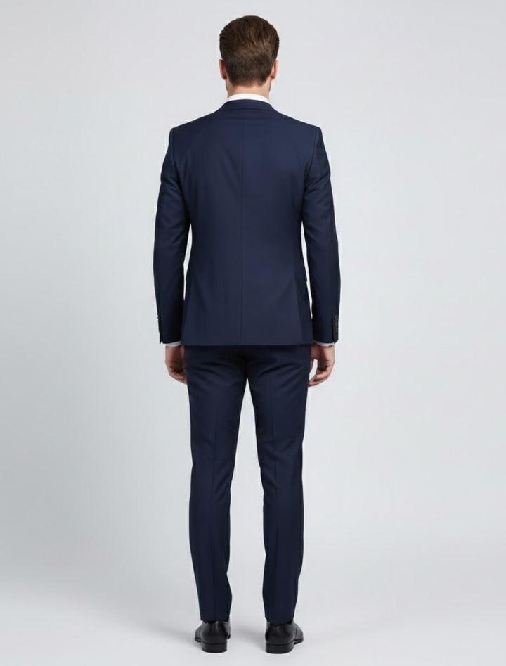 Eleganter marineblauer Herren Zweiteiler Anzug für Business und formelle Anlässe. Frühlingstauglich.