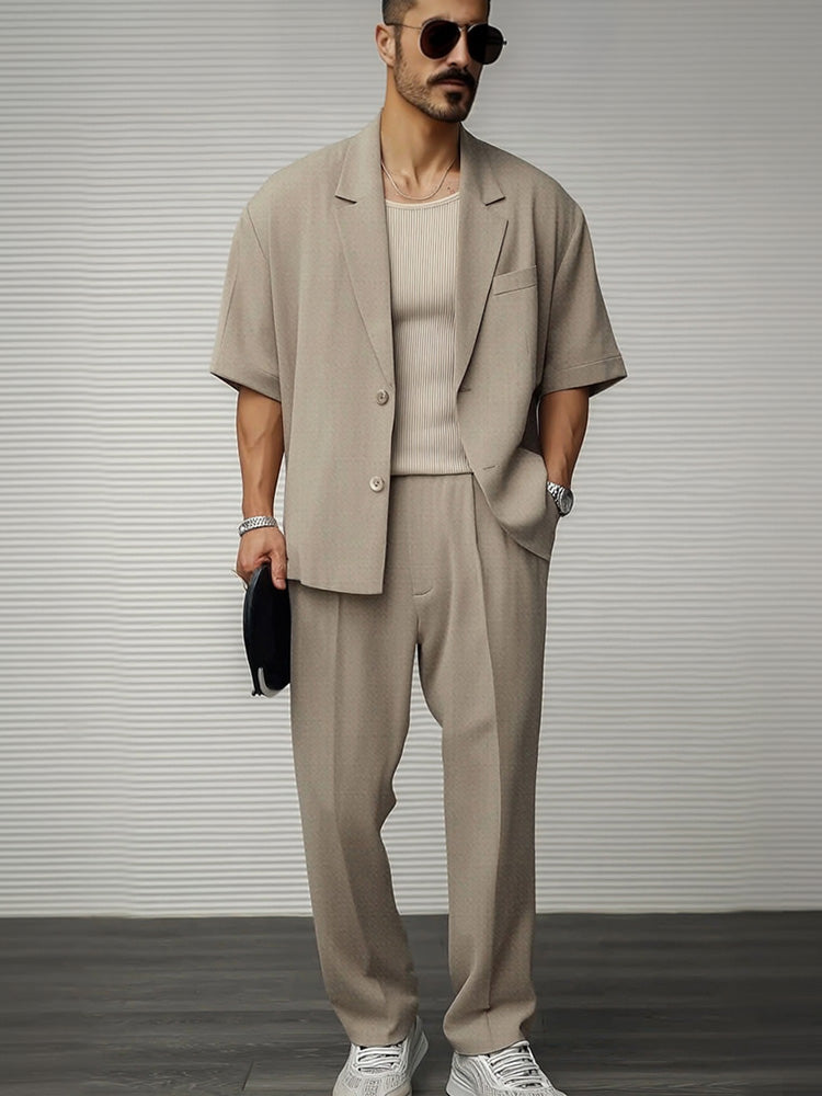 Kaki Herren Anzug für den Business-Look: Komfortables Sakko & Hose mit verstellbarem Bund. Ideal für Smart Casual Mode.