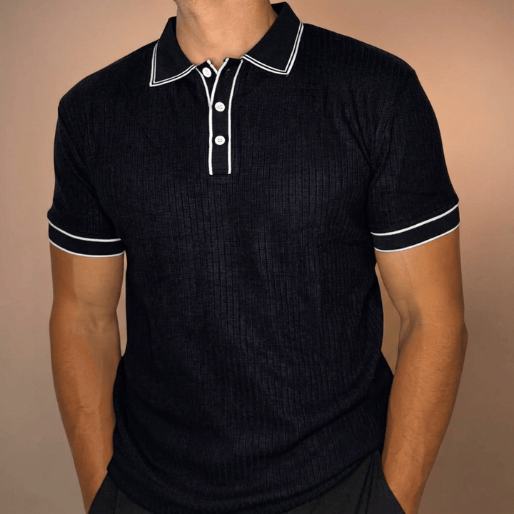 Elegantes Strick Polo für Herren mit feiner Rippstruktur, Detailansicht