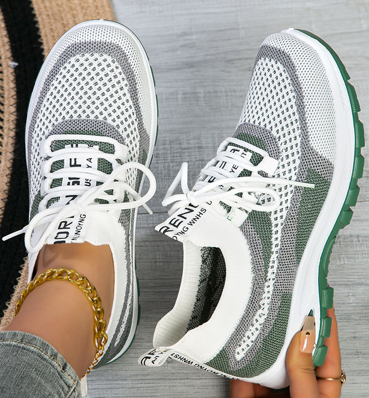 Atmungsaktive, leichte Damen Sneaker für Walking & Freizeitaktivitäten, bieten optimalen Tragekomfort.