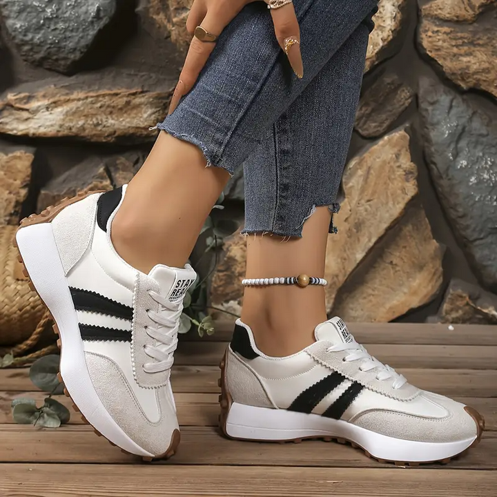 Komfort-Sneaker für Damen: Orthopädischer Halt, Dämpfung & Atmungsaktivität für aktive Fußgesundheit.