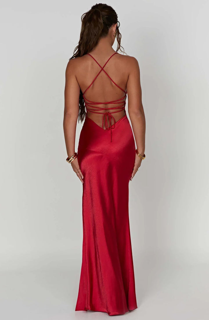Langes Abendkleid für Damen, ideal für Hochzeiten, mit tiefem V-Ausschnitt und seitlichem Schlitz.