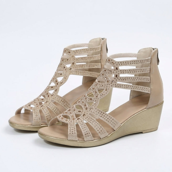 Stilvolle Damen Sandalen: orthopädischer Komfort, Fußunterstützung & elegante Keilsohle.