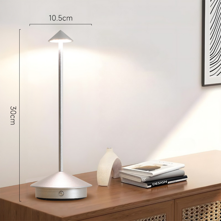 Kabellose LED Tischlampe, modernes Design, wiederaufladbar, dimmbar, stilvoll für Innen- und Außenanwendungen.