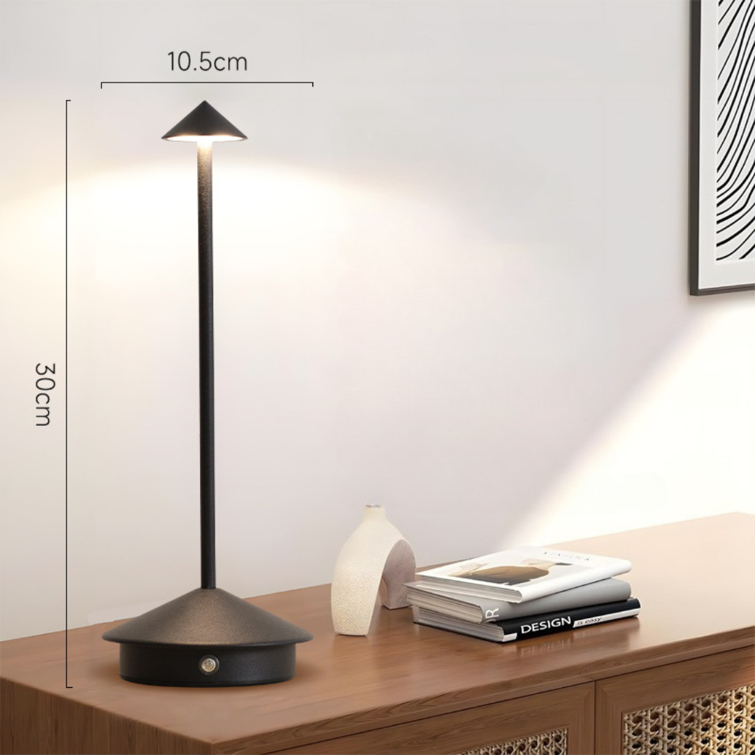 Kabellose LED Tischlampe, modernes Design, wiederaufladbar, dimmbar, stilvoll für Innen- und Außenanwendungen.