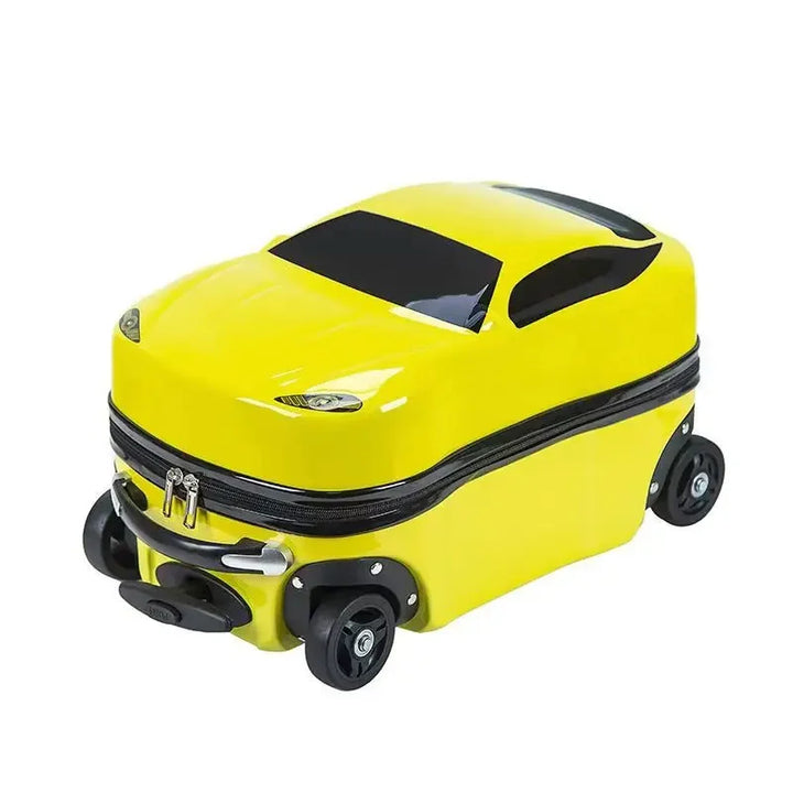 Bunter Kinder Reisekoffer mit 3D Auto Motiv, stabiles Handgepäck für spielerisches Reisen.