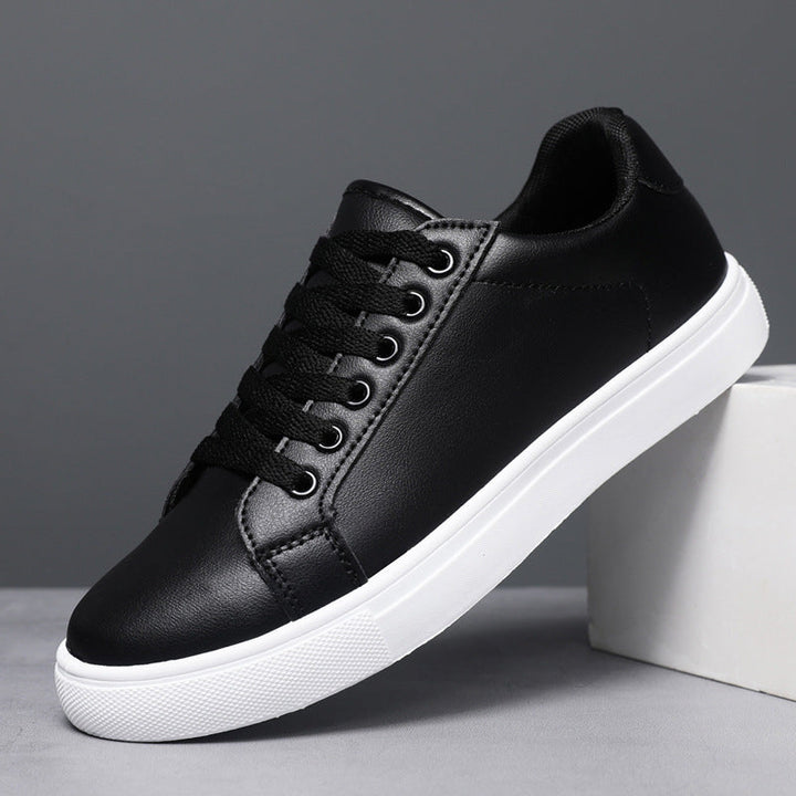 Vielseitige Herren Alltagsschuhe: klassisch elegante Schnürschuhe, bequem & rutschfest. Moderne Unisex Freizeitsneakers, Ganzjahresschuhwerk.
