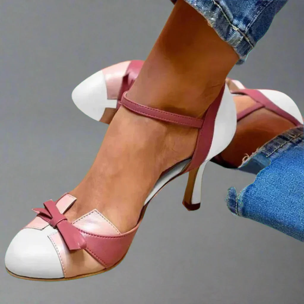Feminine klassische Pumps für Damen mit zartem Schleifenriemen, vielseitige Anlassschuhe für Eleganz.