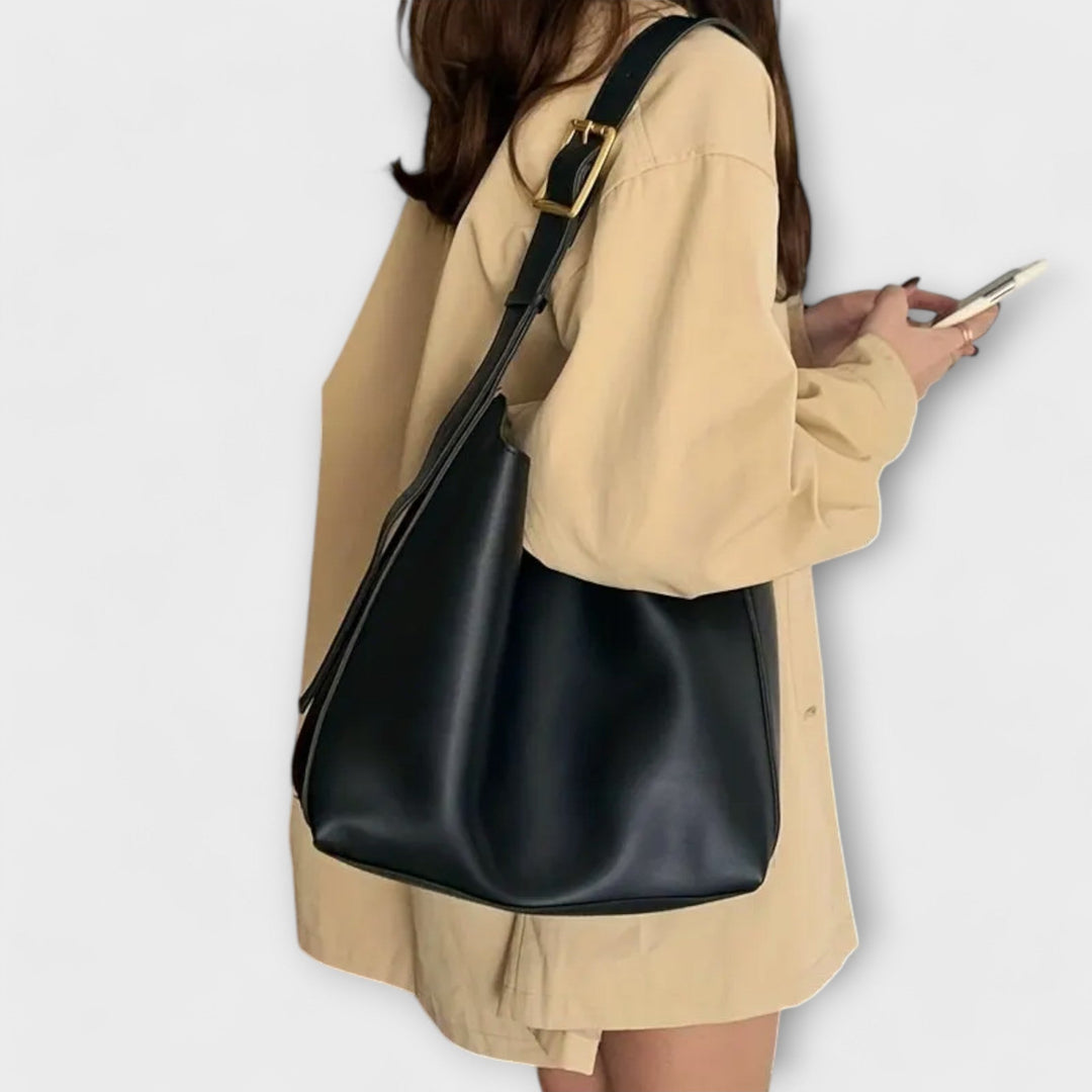 Praktische Damen Schultertasche, klassisch-elegante Handtasche in Braun, ideal für Büro und Freizeit.