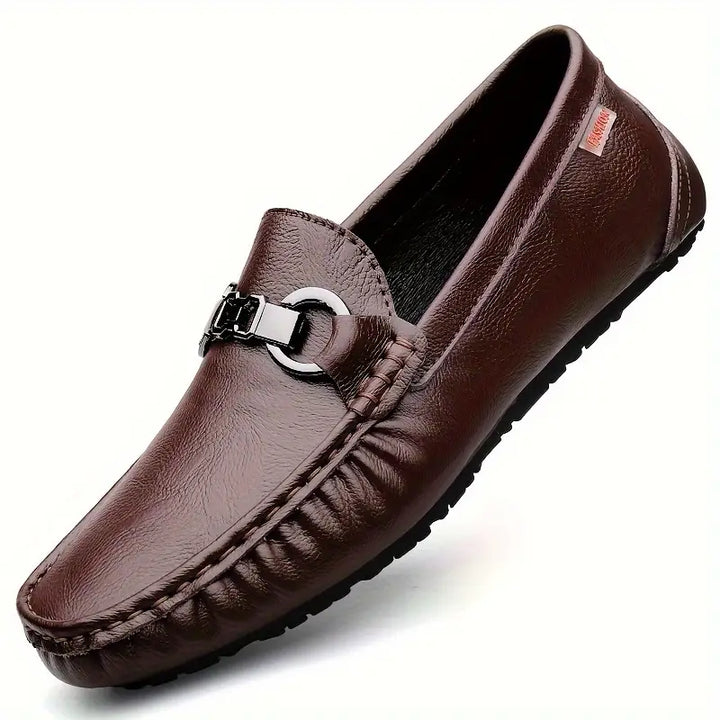Klassische Herren Bit Loafers aus edlem Leder, elegante Slip-On Schuhe, perfekt für Frühling und Business.
