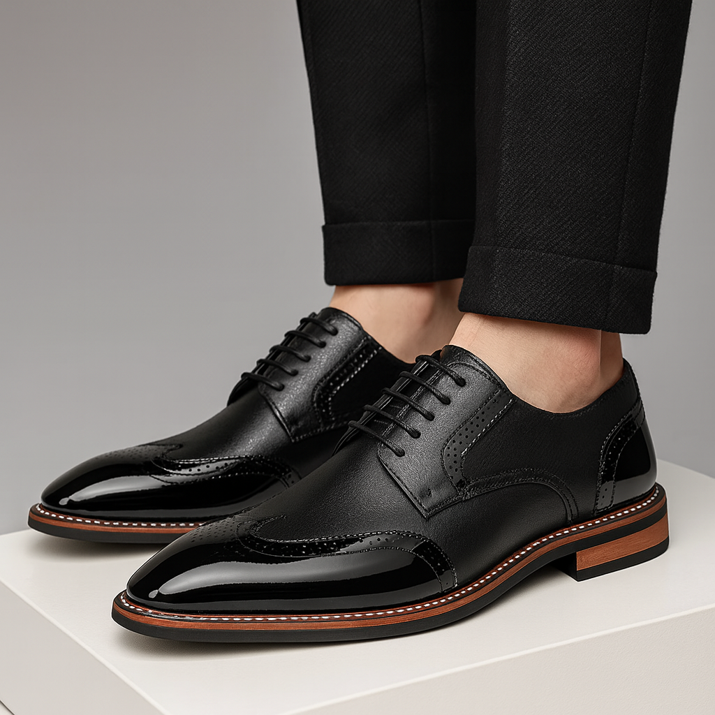 Hochwertige Leder Herren Brogue Wingtip Schuhe für anspruchsvolle Anlässe. Stilvolle Herrenschuhe, Winter25 Kollektion.