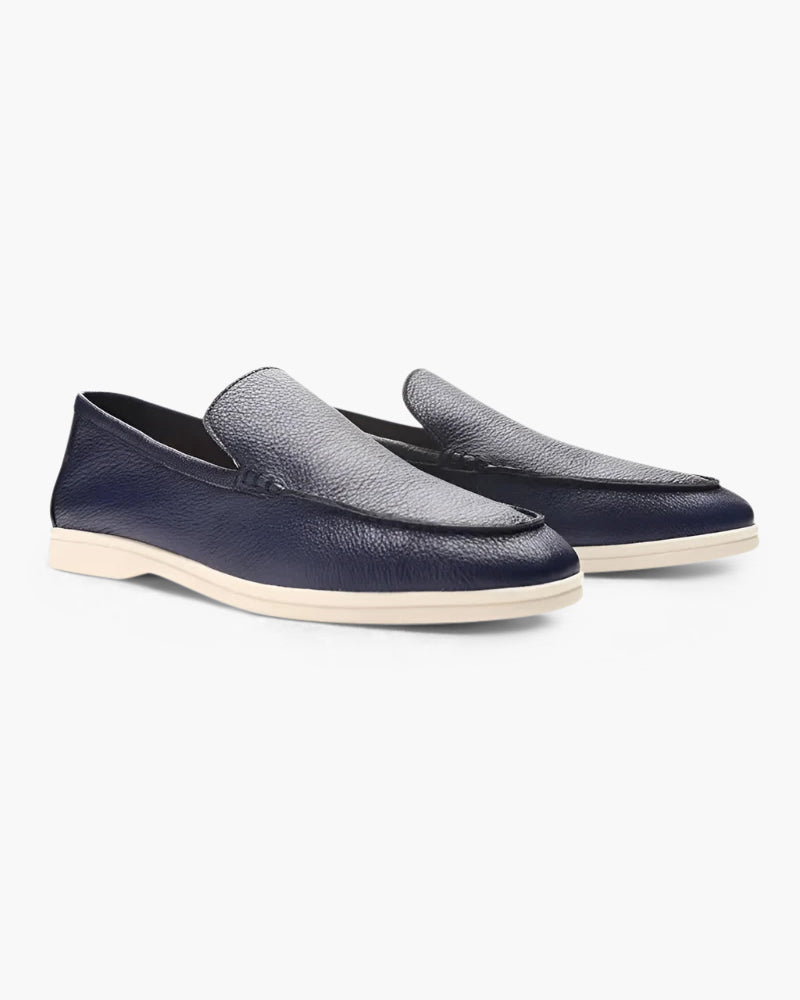 Klassische Herren Mokassins, elegante Slipper für vielseitige Herrenmode und jeden Anlass. Zeitloser Stil.